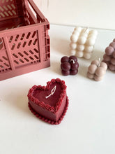 Load image into Gallery viewer, Heart cake candle