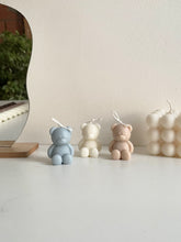 Load image into Gallery viewer, Bear candles