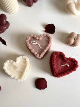 Load image into Gallery viewer, Heart cake candle