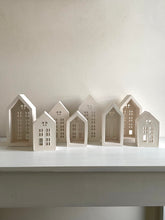 Load image into Gallery viewer, Theelichthouder huisje