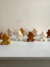 Afbeelding in Gallery-weergave laden, Gingerbread candle