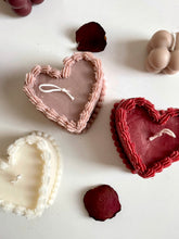 Load image into Gallery viewer, Heart cake candle