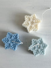 Afbeelding in Gallery-weergave laden, Snowflake candle