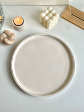 Load image into Gallery viewer, Ronde schotel 25cm - 6 kleuren