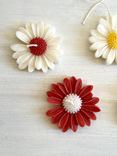 Afbeelding in Gallery-weergave laden, Petite daisy candle