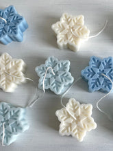 Afbeelding in Gallery-weergave laden, Snowflake candle