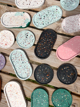 Load image into Gallery viewer, Workshop terrazzo | grote ronde schotel OF kleine schaaltjes | don 26/2 | Diest