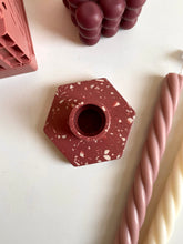 Load image into Gallery viewer, Kandelaar - bordeaux met witte terrazzo