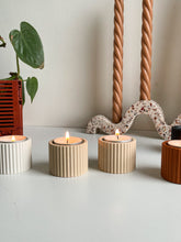 Load image into Gallery viewer, 2-in-1 theelichthouder-eierdopje - 9 kleuren