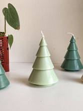 Afbeelding in Gallery-weergave laden, Tree candle large