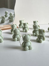 Load image into Gallery viewer, Bear candles