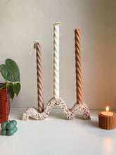Charger l'image dans la galerie, Twirl candle - wit