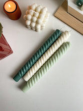 Load image into Gallery viewer, Swirl candle - wit