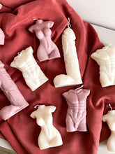 Load image into Gallery viewer, Privéworkshop kaarsen maken vrijgezellen