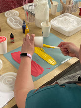 Load image into Gallery viewer, Workshop terrazzo | grote ronde schotel OF kleine schaaltjes | don 26/2 | Diest