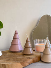Afbeelding in Gallery-weergave laden, Tree candle large