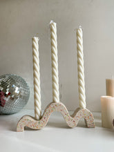 Charger l'image dans la galerie, Twirl candle - wit