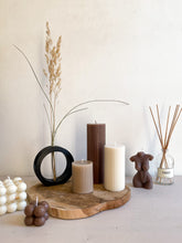 Load image into Gallery viewer, Vaasje in ronde houder - zwart