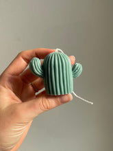 Afbeelding in Gallery-weergave laden, Cactus candle
