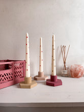 Afbeelding in Gallery-weergave laden, Valentine&#39;s candle stick holder
