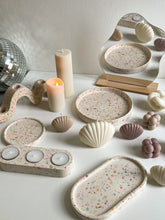Afbeelding in Gallery-weergave laden, Shell candles
