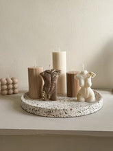 Afbeelding in Gallery-weergave laden, Ribbed pillar candles
